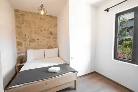 Solo Boutique - 33