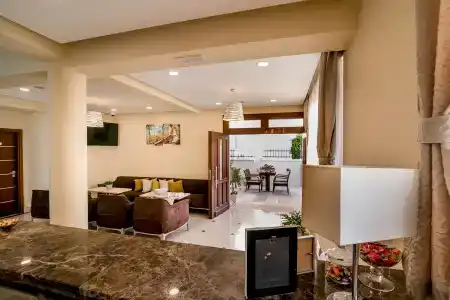 Hedera Residences - Kumbor - 2