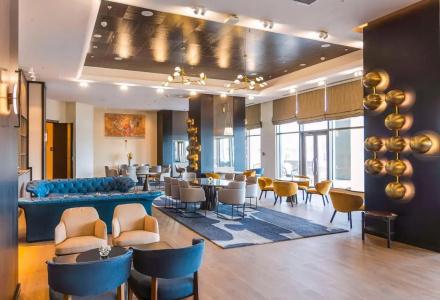 Hilton Regency - 33