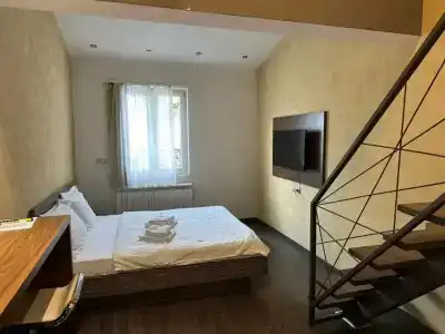 Central Park Residence - 87