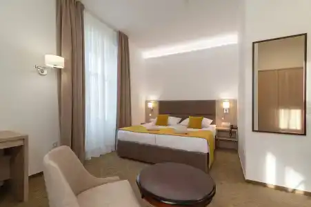 Grand Rogaska - 5