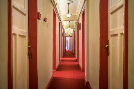 Erenler & Hostel - 61