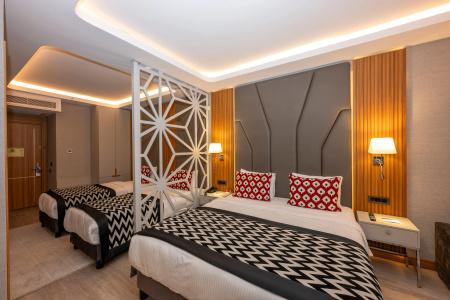 Ramada & Suites by Wyndham Istanbul Sisli - 47