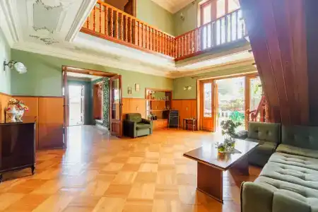 Guest House Top Floor - 16