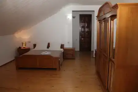 Vera House - 13