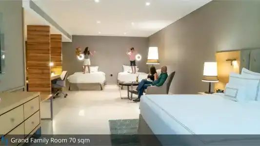 Grand Cosmopolitan - 49