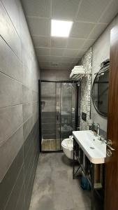 Han Suite - 72