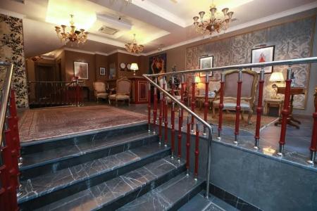West Inn - 34