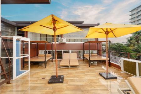 Beach Corridor & Spa - 7