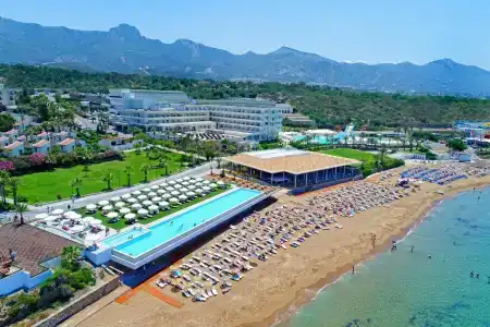 Acapulco Resort - 11