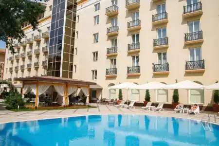 Lotte City Tashkent Palace - 4