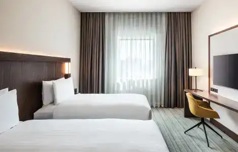 Courtyard by Marriott Baku - 6