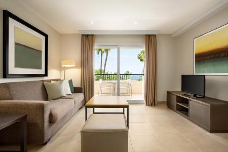 Ramada & Suites by Wyndham Costa del Sol Fuengirola - 136