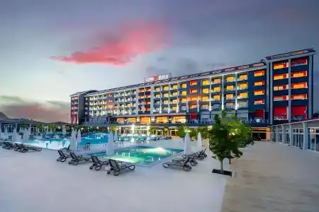 Laphetos Beach Resort & Spa - 5