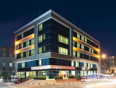 Ramada Encore Istanbul Kartal - 1