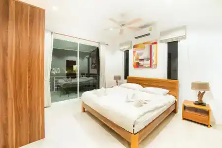 Oriental Beach Pearl - 13