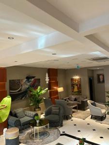 Grand Hamit Airport - 3