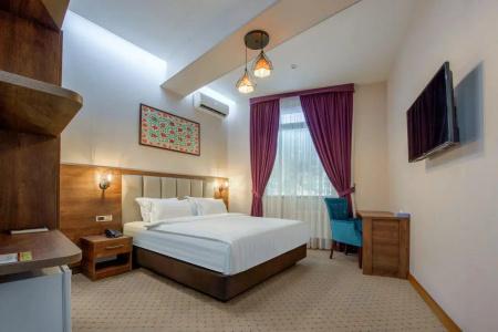 Corner Tashkent - 14