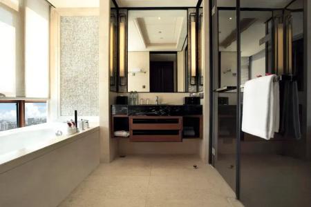 Crowne Plaza Sanya City Center, An Ihg - 208