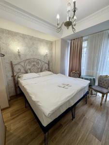 Silver 34 Boutique - 51