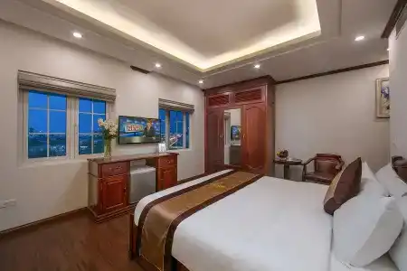 Royal St Hanoi - 13