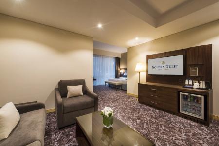Golden Tulip - 61