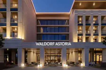 Waldorf Astoria - 39
