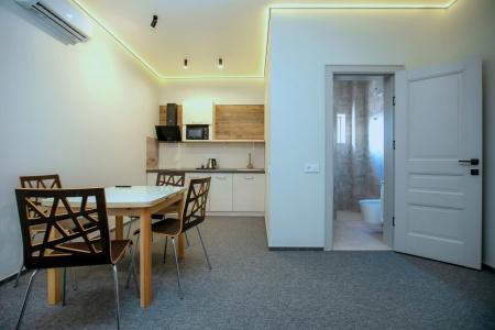 RedHouse - 163