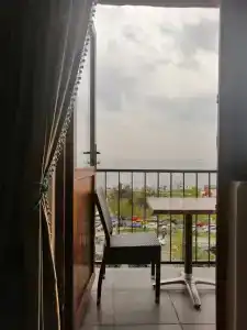 Seahouse Suites - 16