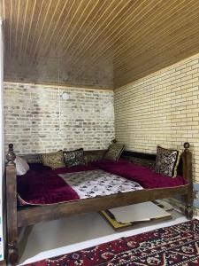 Emirkhan - 5