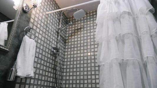 Simon's Boutique - 7