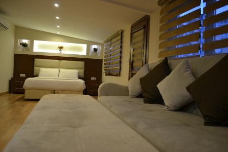 Seven Days - İstanbul - 3