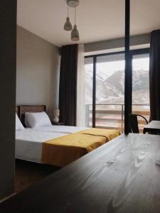 Capra Kazbegi - 10