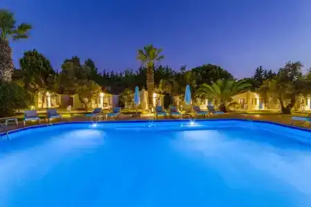 Risus Garden Marina - 14