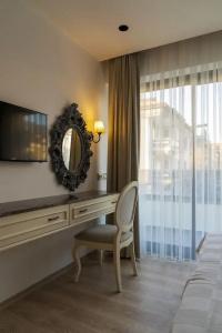 Channel Suites - 17