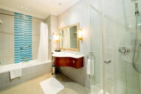 Grand Excelsior Al Barsha - 16