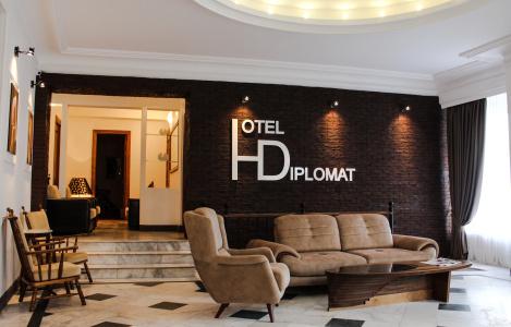 Diplomat - 4