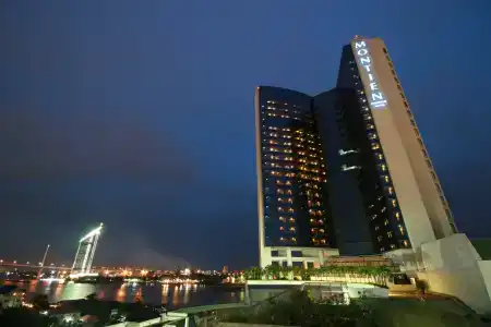 Montien Riverside - 1