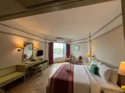 Cholchan Pattaya Beach Resort - Sha Extra Plus - 53
