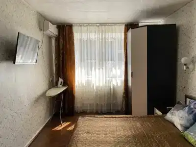 103 Горького 27 - 6