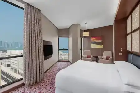Four Points by Sheraton - 3