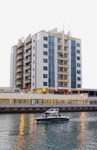 Pearl Marina Apartment - 41