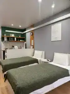 Evergreen Apart - 20