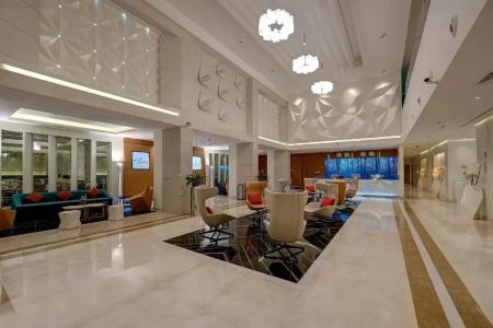 Royal Continental - 4