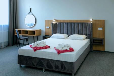 RedHouse - 158