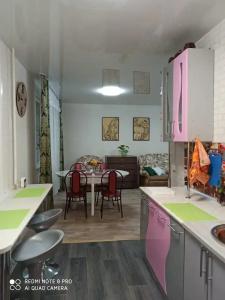 Димитрова 4 - 4