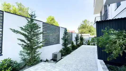 BarnHouse - 7