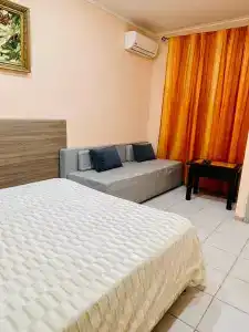 Eleni - 57