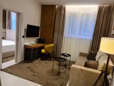 The Location - 61
