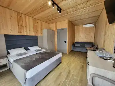 Grey House - 5